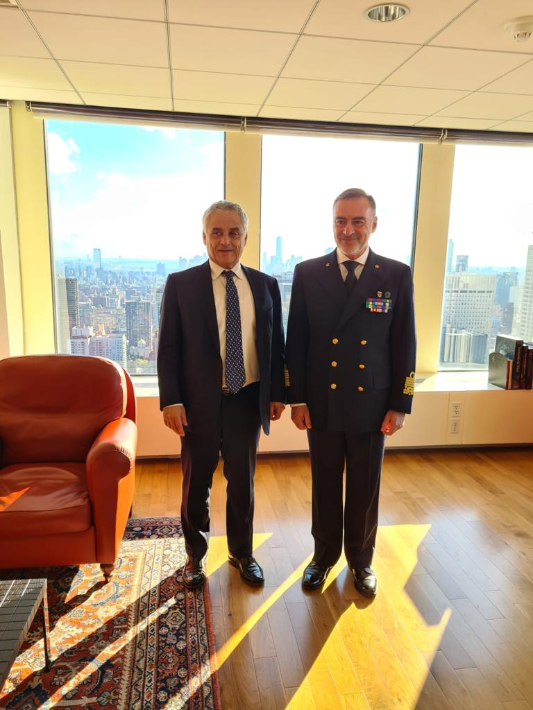 Admiral Credendino, at the UN for talks on peacekeeping, meets Amb. Massari