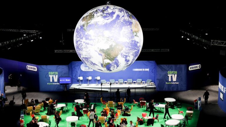 COP26: Monbiot (Guardian), cessare l’estrazione dei combustibili fossili unica ricetta