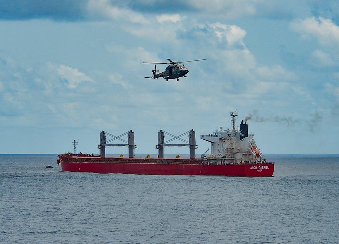 Marina Militare sventa attacco pirati su mercantile nel Golfo di Guinea