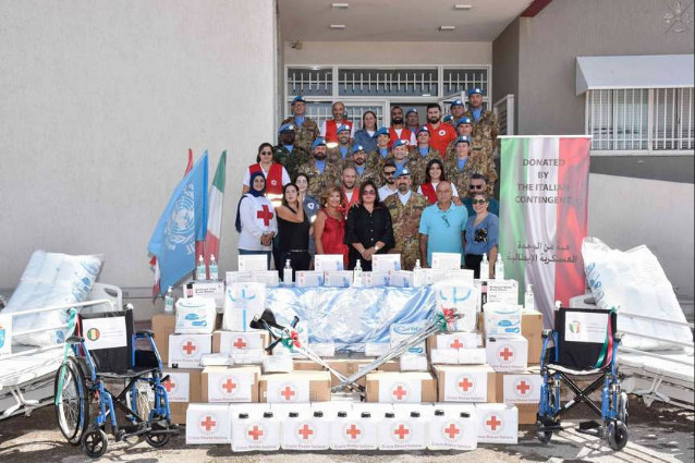 Libano: CRI e caschi blu italiani donano materiale sanitario a popolazione civile