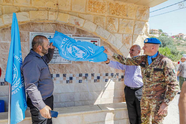 UNIFIL: caschi blu italiani inaugurano due impianti fotovoltaici, supporto alle comunità locali