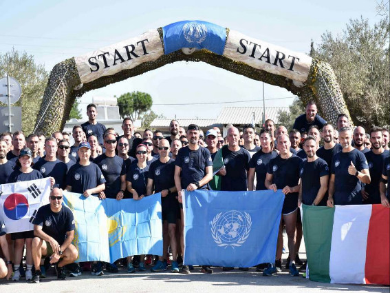 UNIFIL: caschi blu italiani organizzano gara podistica di solidarietà, in 500 con la popolazione locale