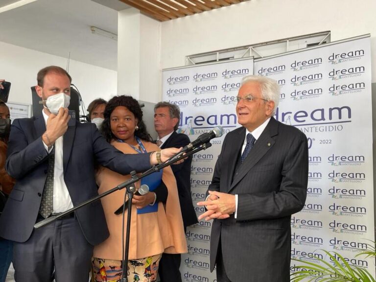 Mozambico: Mattarella al centro Dream di Maputo, simbolo del legame con l’Italia