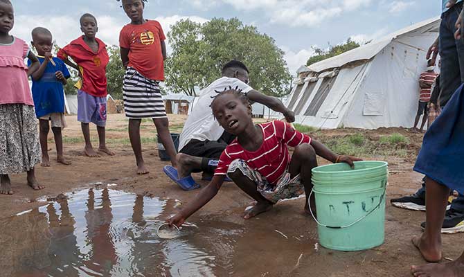 Rifugiati e migranti: Cuamm in Puglia e Mozambico tra buone pratiche OMS