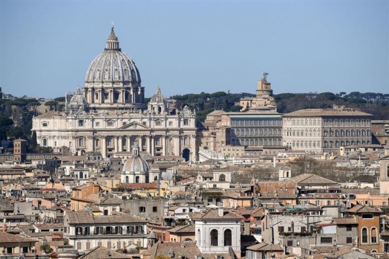 Under Italian proposal the Holy See is recognized as Observer to the WHO